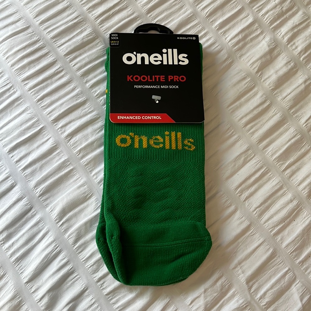 O’Neills koolite pro performance midi sock